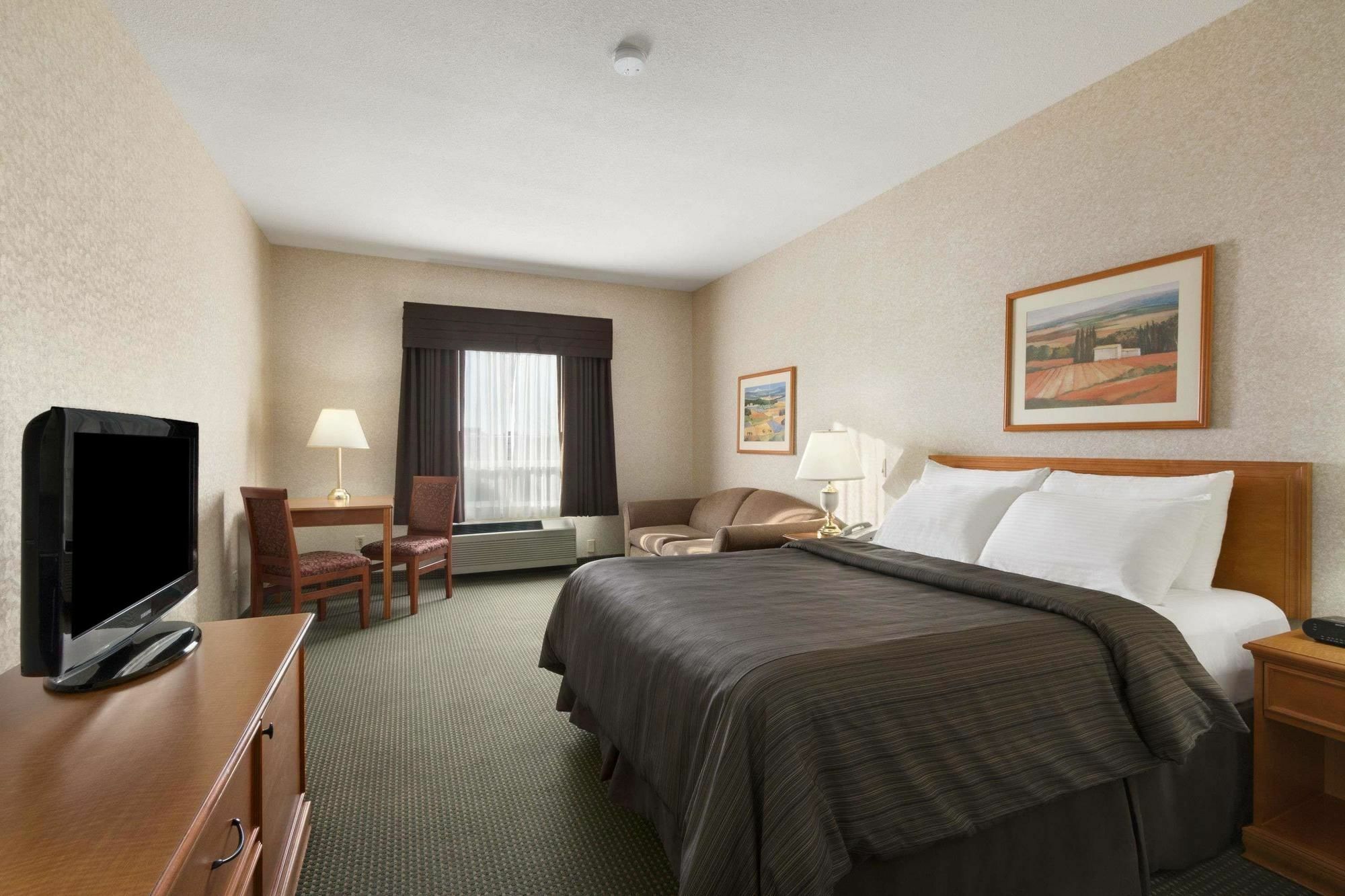Days Inn By Wyndham Saskatoon Zewnętrze zdjęcie